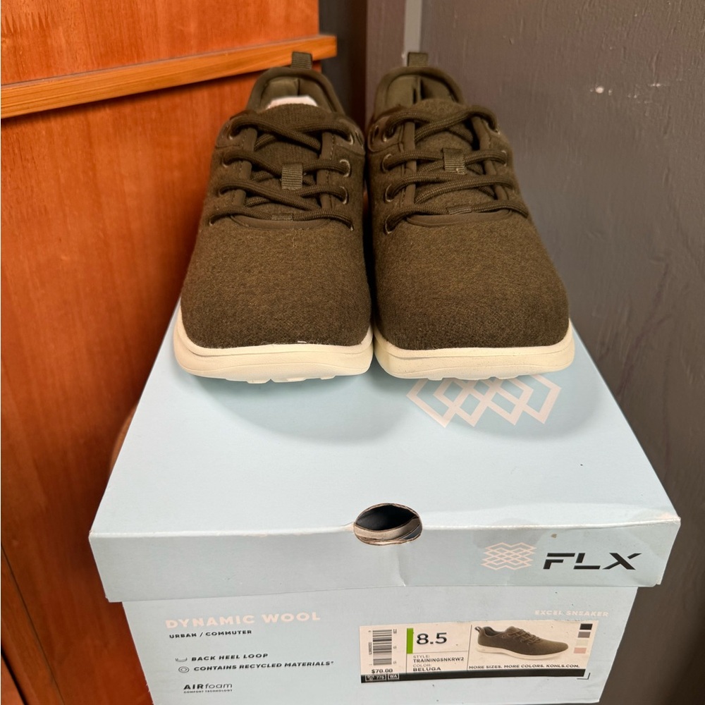 FLX women’s excel training sneaker dynamic wool